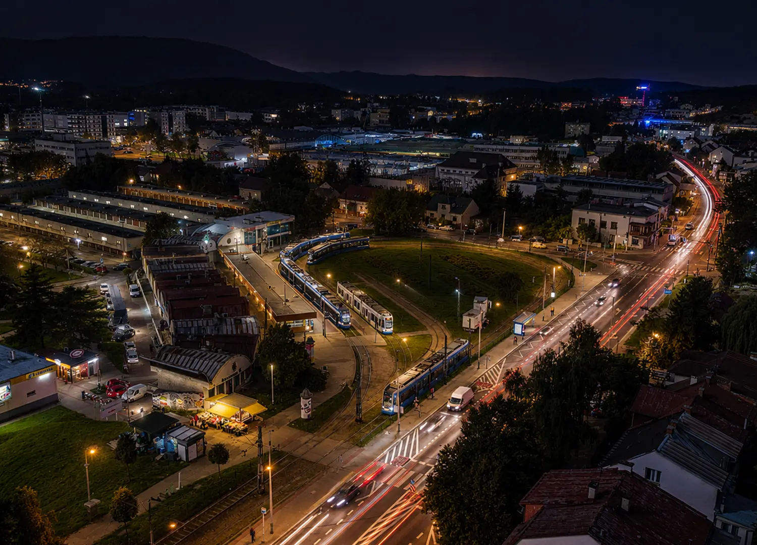 kraków pętla Bronowice małe nocne ujęcie